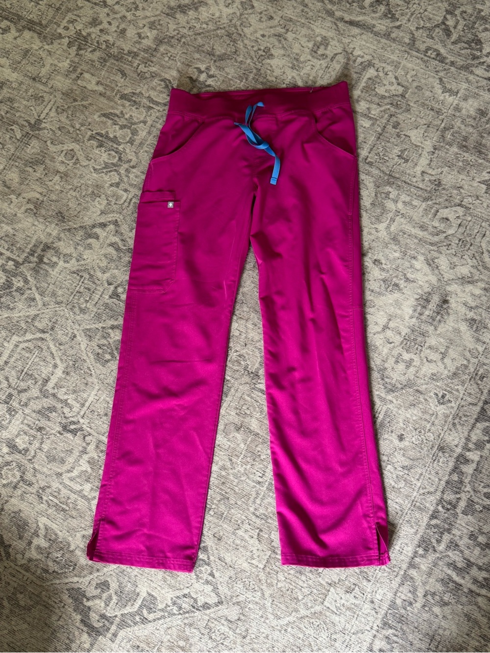 MAGENTA FIGS SCRUB PANTS